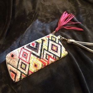 Colorful Wristlet / NEW